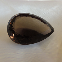 Liels tumšais kvarcs 75,5 karāti